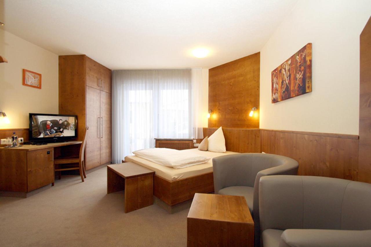 Hotel-Restaurant Gasthaus Bonimeier Niedergottsau Zewnętrze zdjęcie