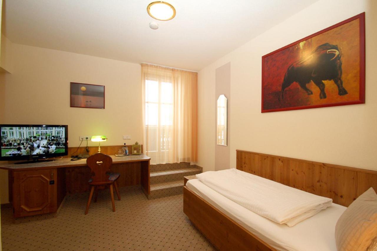 Hotel-Restaurant Gasthaus Bonimeier Niedergottsau Zewnętrze zdjęcie