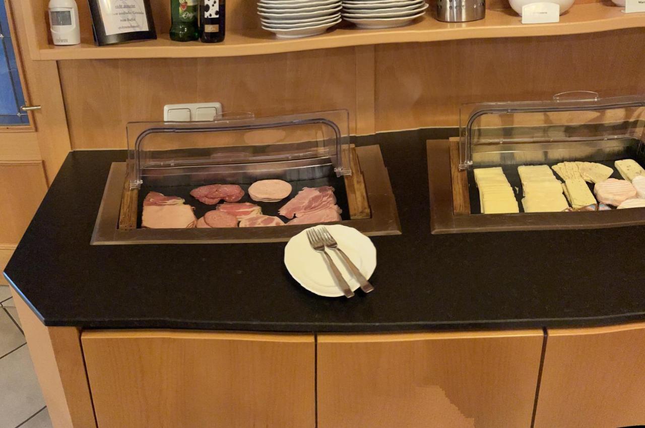 Hotel-Restaurant Gasthaus Bonimeier Niedergottsau Zewnętrze zdjęcie