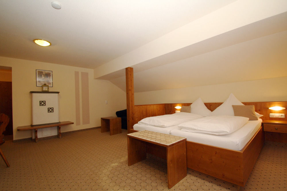 Hotel-Restaurant Gasthaus Bonimeier Niedergottsau Zewnętrze zdjęcie